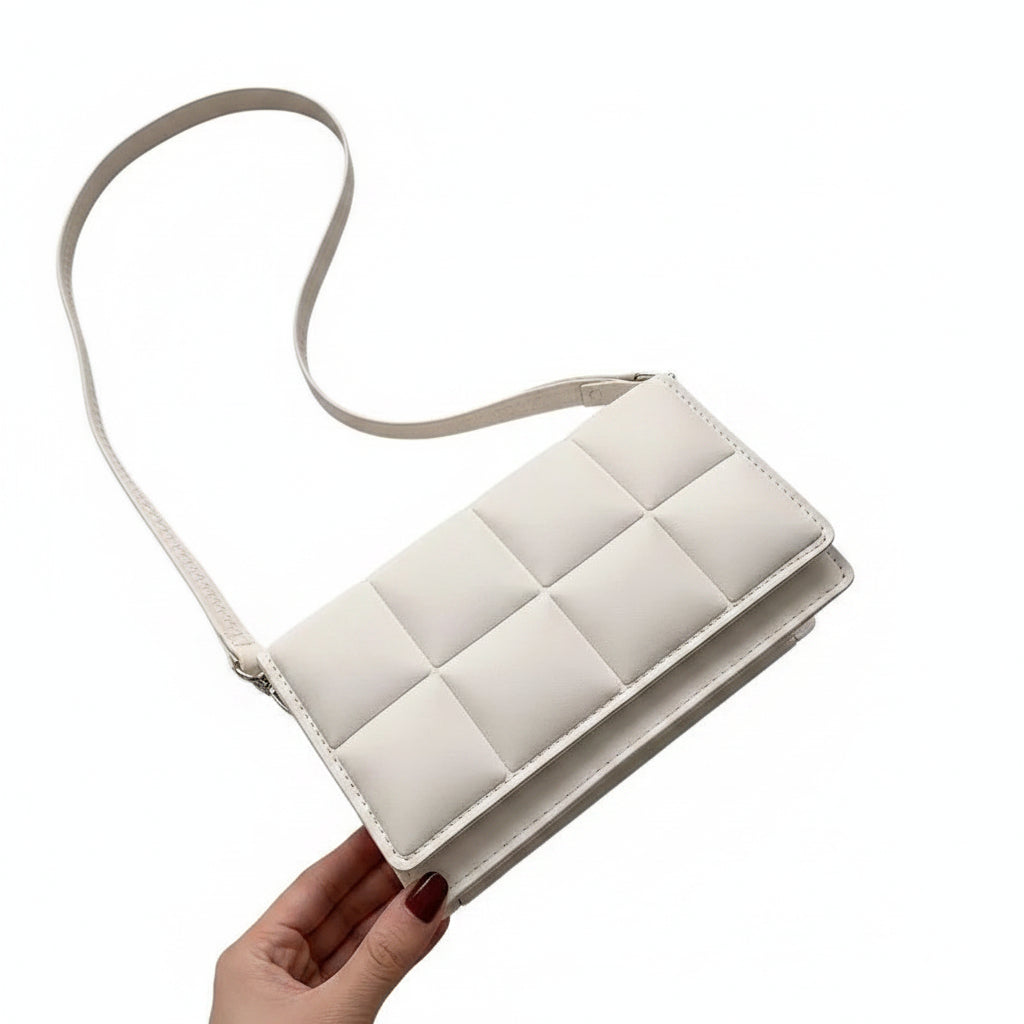 Viona Luxe Mini — Acabado de primera calidad y diseño atemporal.