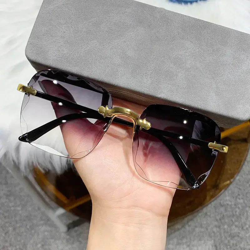 Madu Rimless Lux — Excelente para transmitir una sensación de lujo y exclusividad.