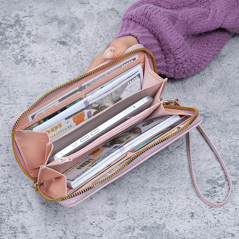 Serelle Long Wallet — Formato alargado ideal para tarjetas y teléfonos móviles.